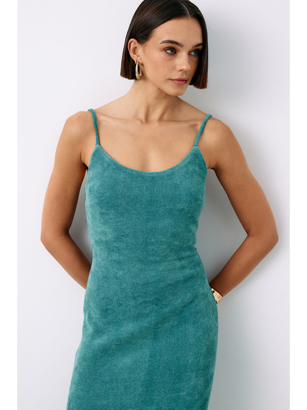 Yeşil Askılı Kadife Midi Elbise - Mint-5