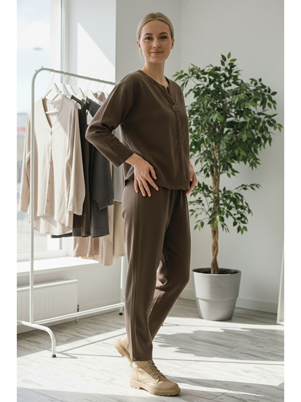 İtalyan Kahverengi Uzun Kol Lastikli Bel İnce Fitilli Kadife Dokuma Alt Üst Takım 67/64 103/58-2