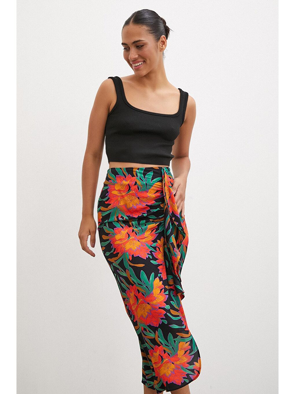 Yeşil Önü Fırfırlı Desenli Etek-3