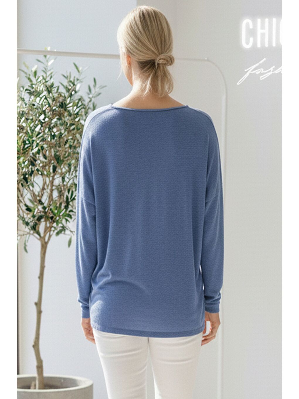 İtalyan Mavi V Yaka Uzun Kol Baskılı Casual Akrilik Oversize Triko Bluz 68 70-2