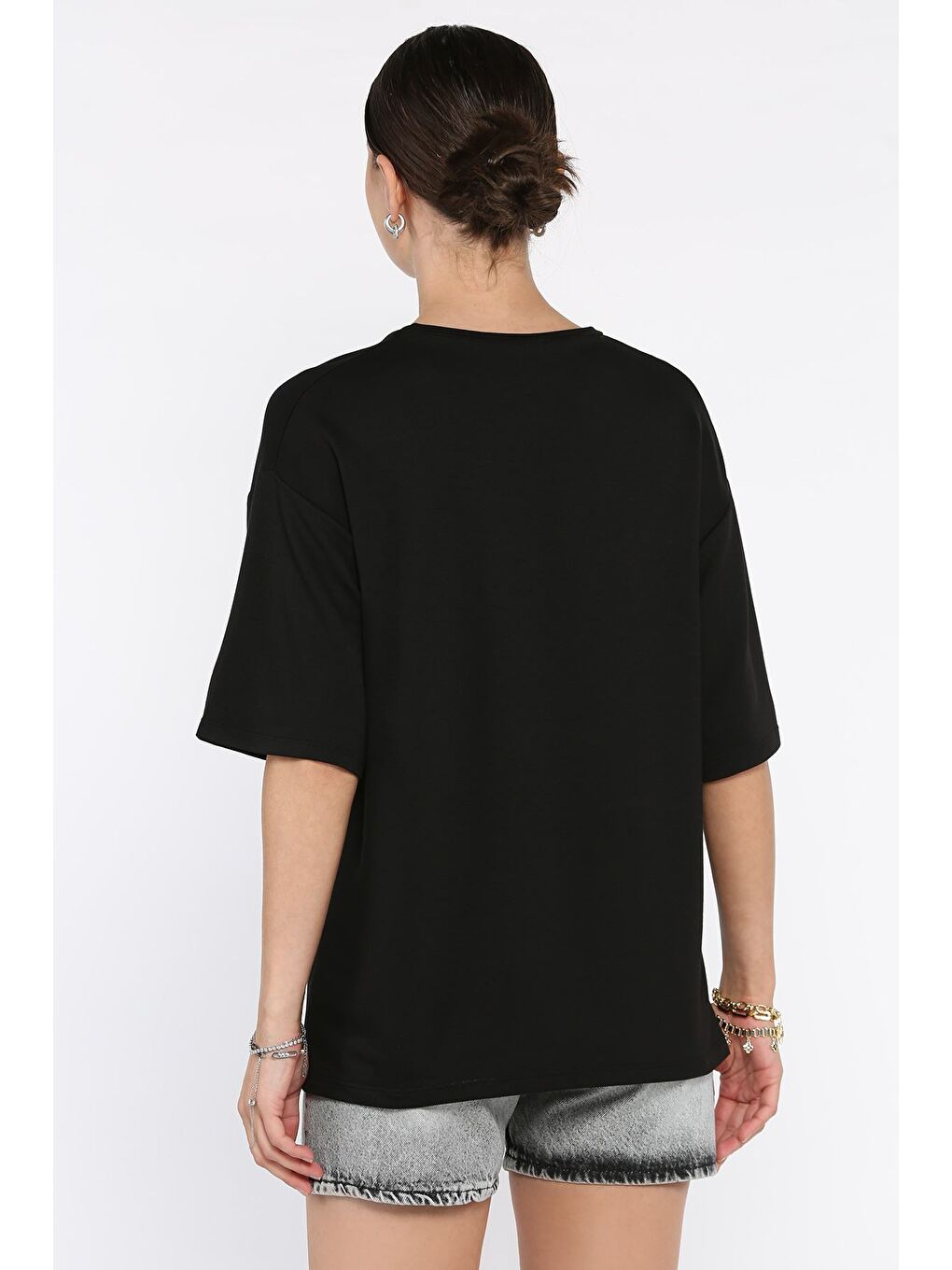 Siyah Kadın V Yaka Basic Tişört-2