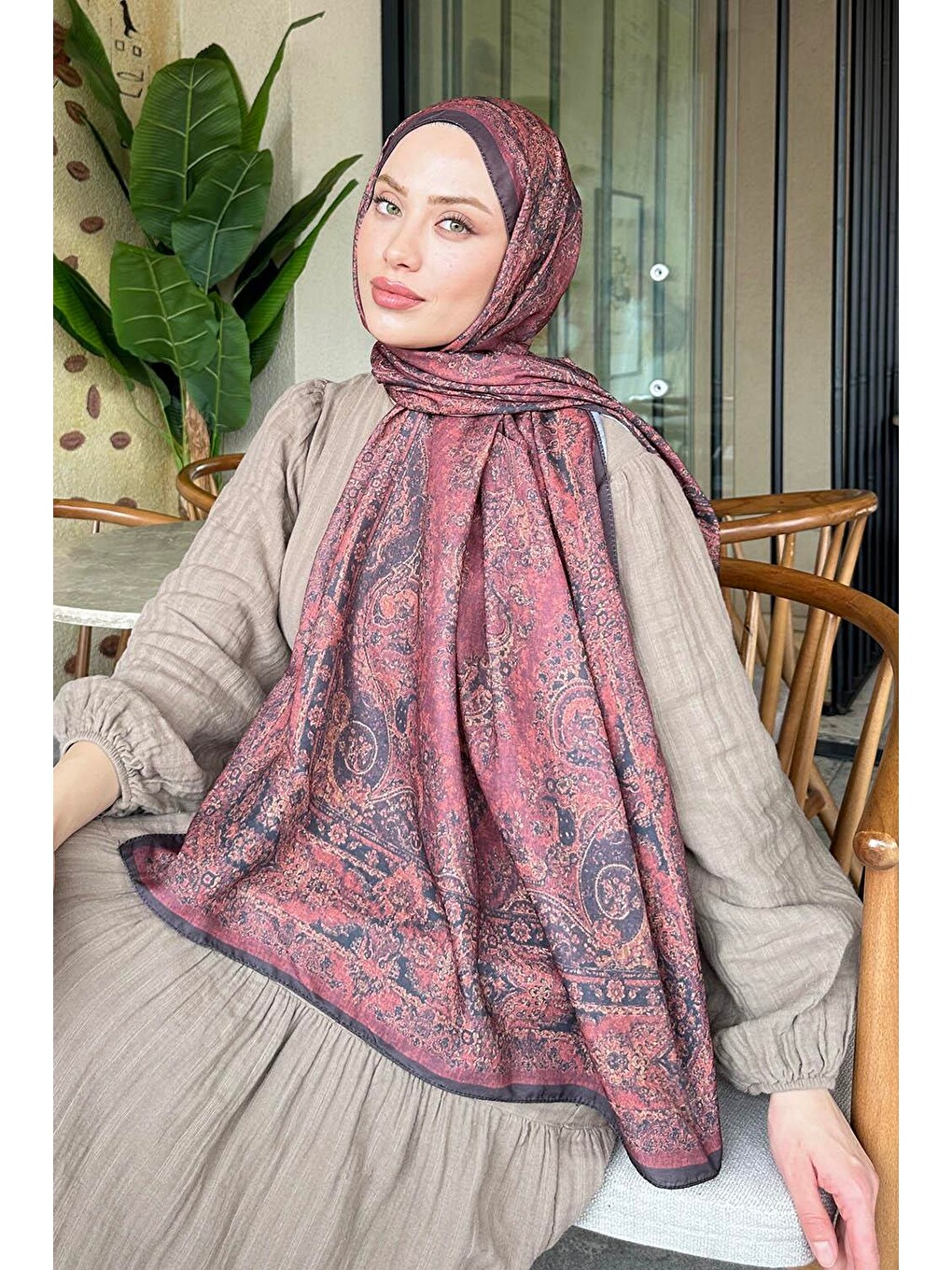 Retro Desen Soft Şal Siyah Bordo