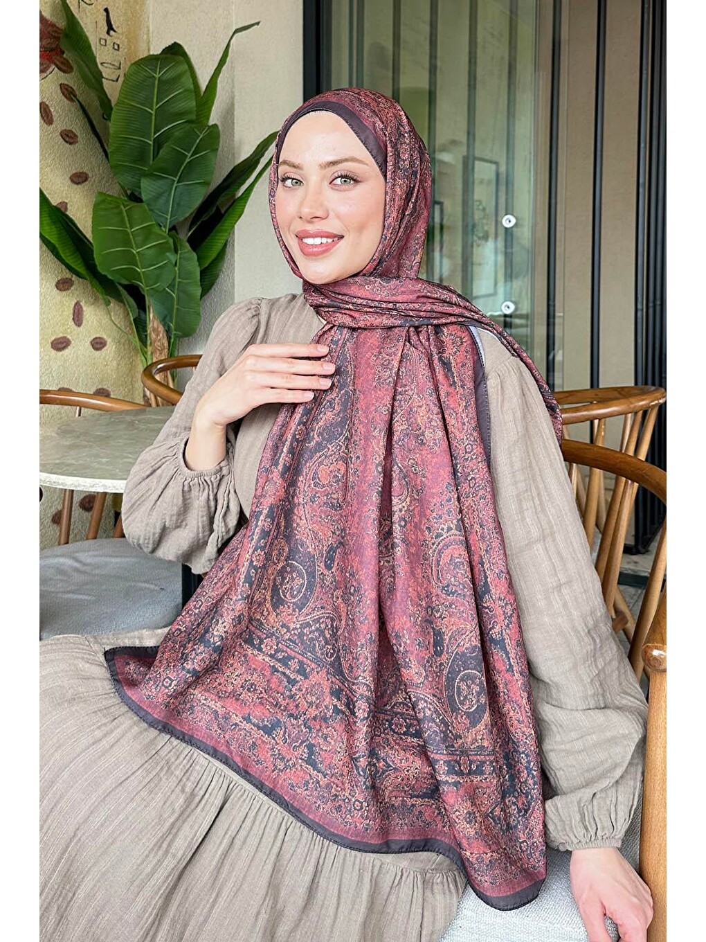 Retro Desen Soft Şal Siyah Bordo-1