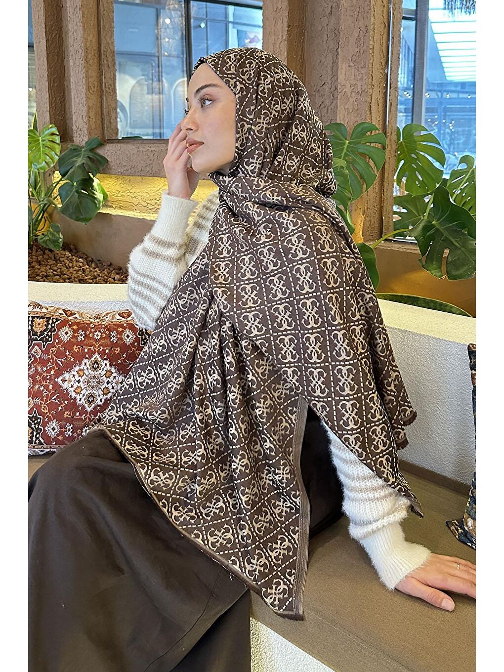 Gue Desen Çift Taraflı Kaşmir Şal Acı Kahverengi-2