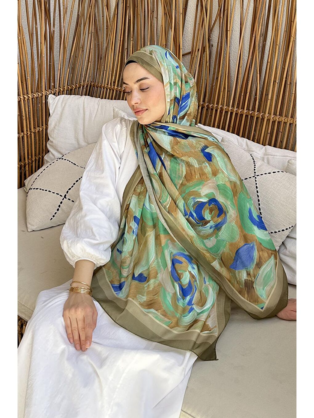 Çiçek Desen Pamuk Şal Asker Yeşili-3