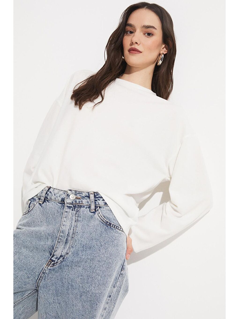 Ekru Sim Detaylı Örme Kumaş Bluz-1