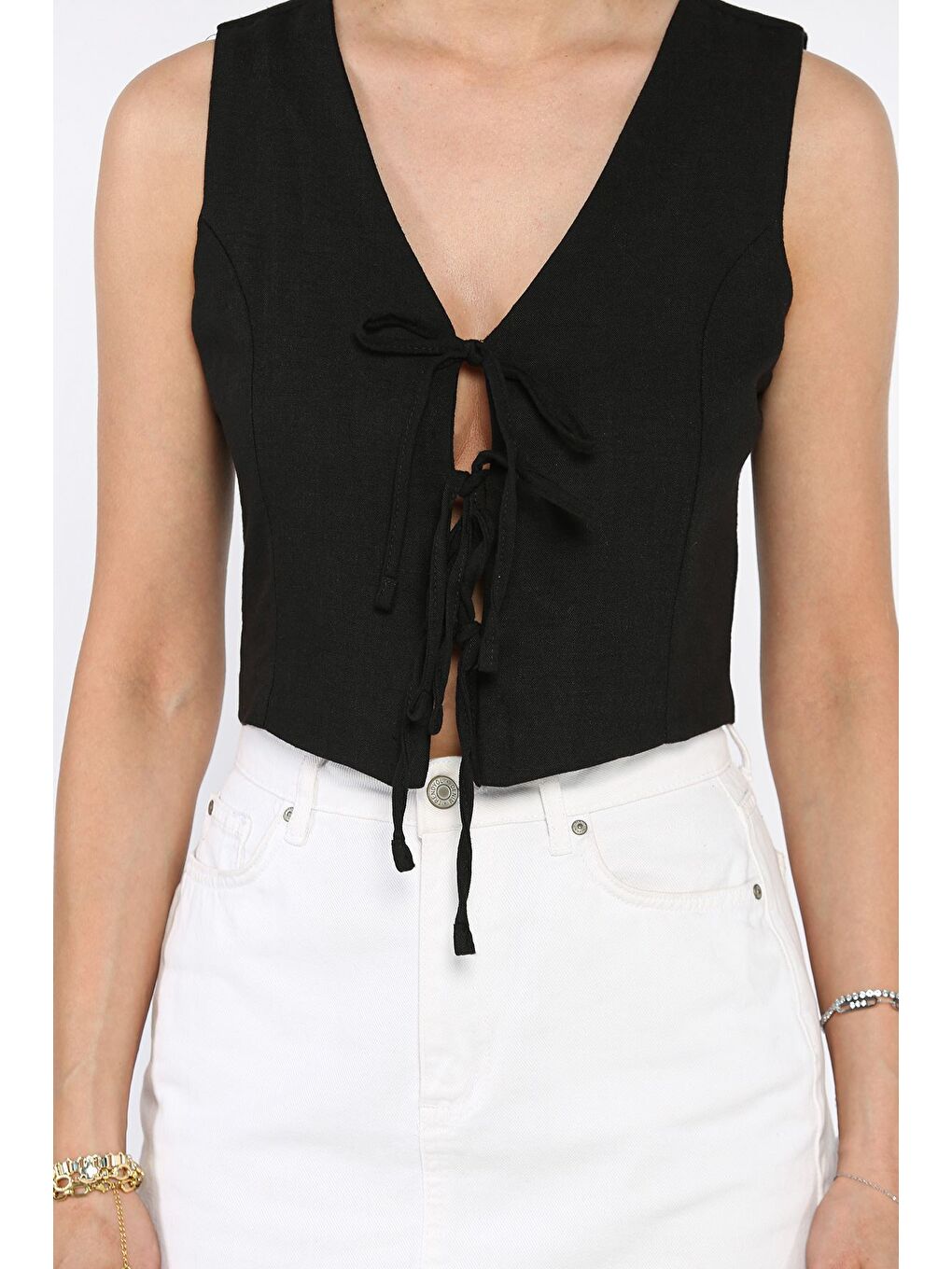 Siyah Kadın Ön Bağlamalı Astarlı Keten Yelek-2