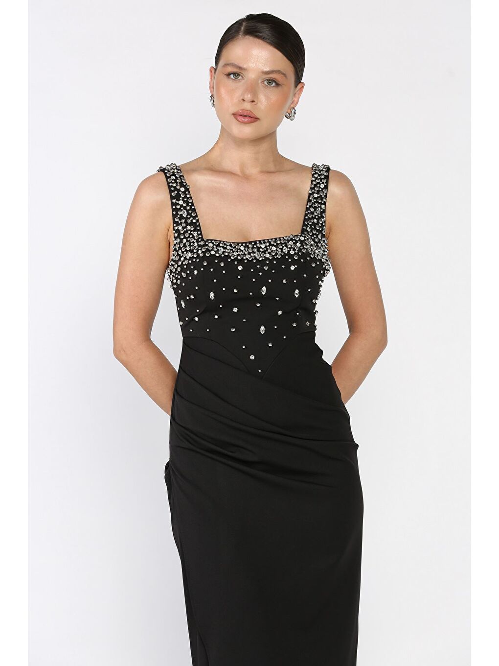 Siyah Kadın Taşlı Drapeli Abiye Elbise-3