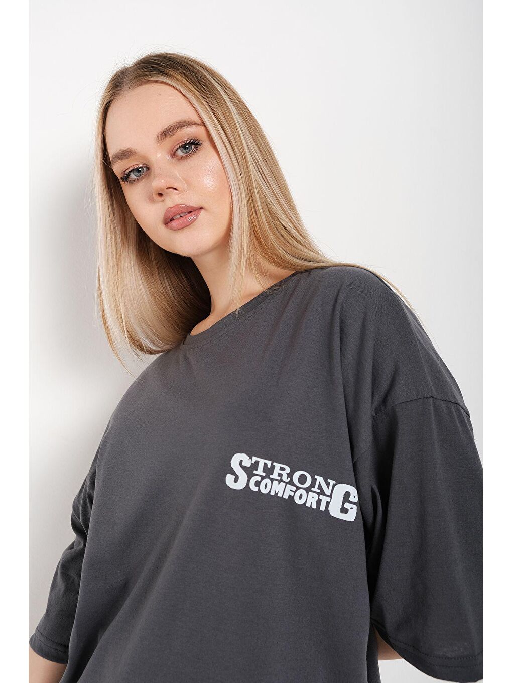 Trendseninle Füme Kadın Füme Strong Comfort Oversize Tişört - 2