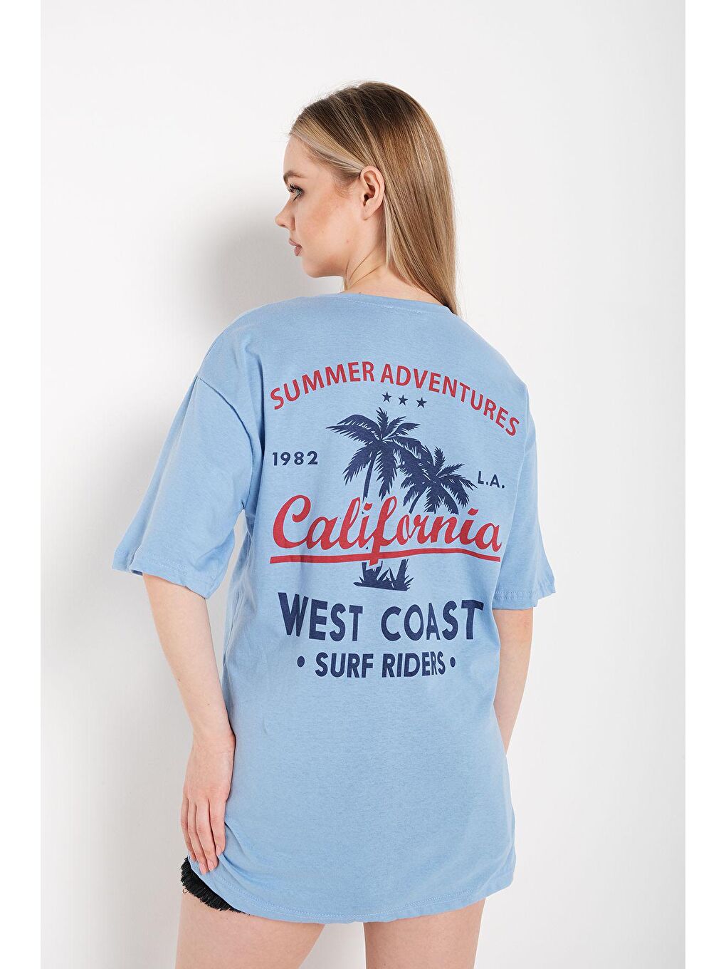 Kadın Bebe Mavisi Oversize California Baskılı Tişört