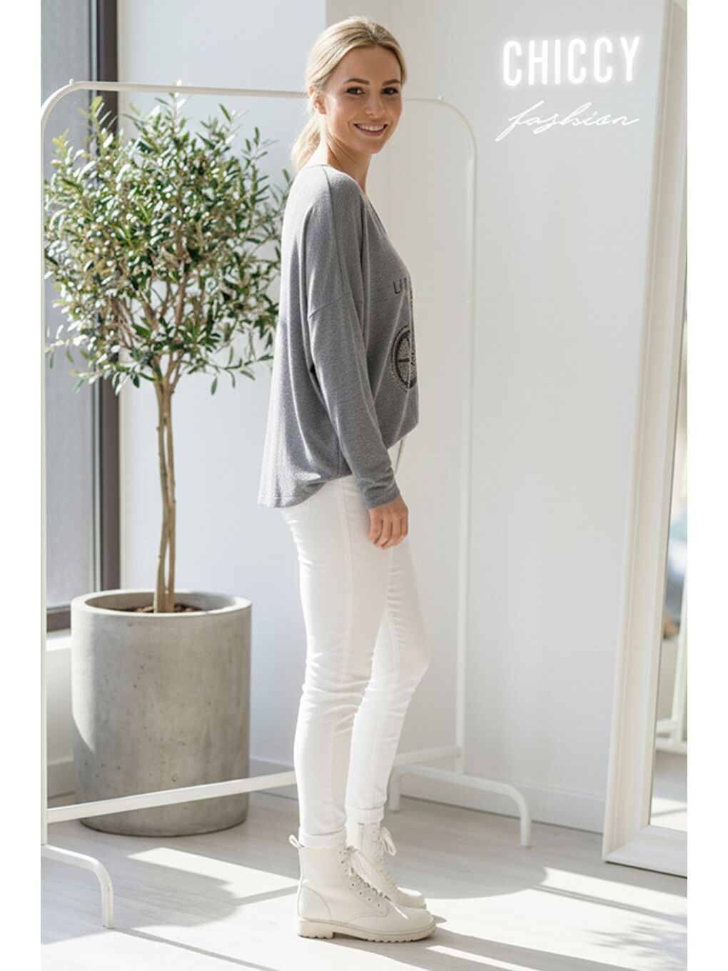 İtalyan Antrasit V Yaka Uzun Kol Baskılı Casual Akrilik Oversize Triko Bluz 68 70-4