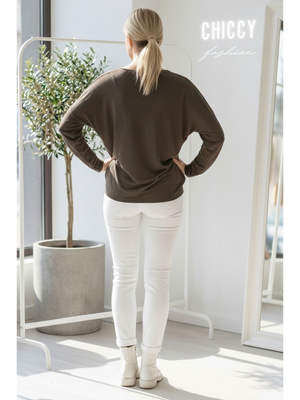 İtalyan Kahverengi V Yaka Uzun Kol Baskılı Casual Akrilik Oversize Triko Bluz 68 70-4