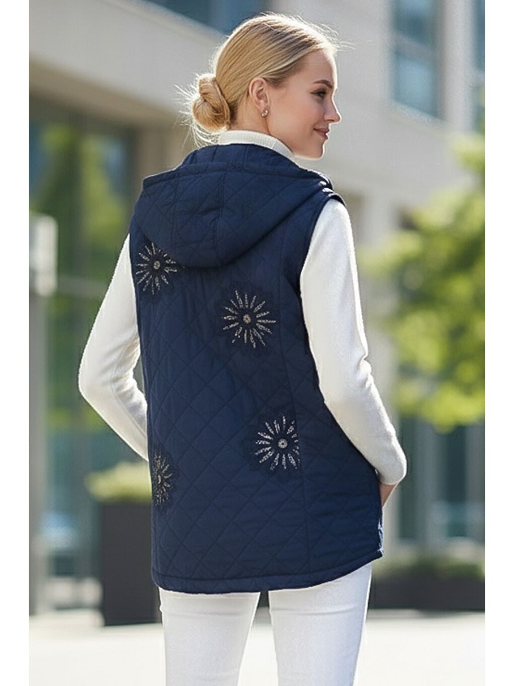 İtalyan Lacivert Kapüşonlu Kolsuz Fermuarlı Kanguru Cepli Pul Payetli Kapitone Dokuma Yelek 67 62-5