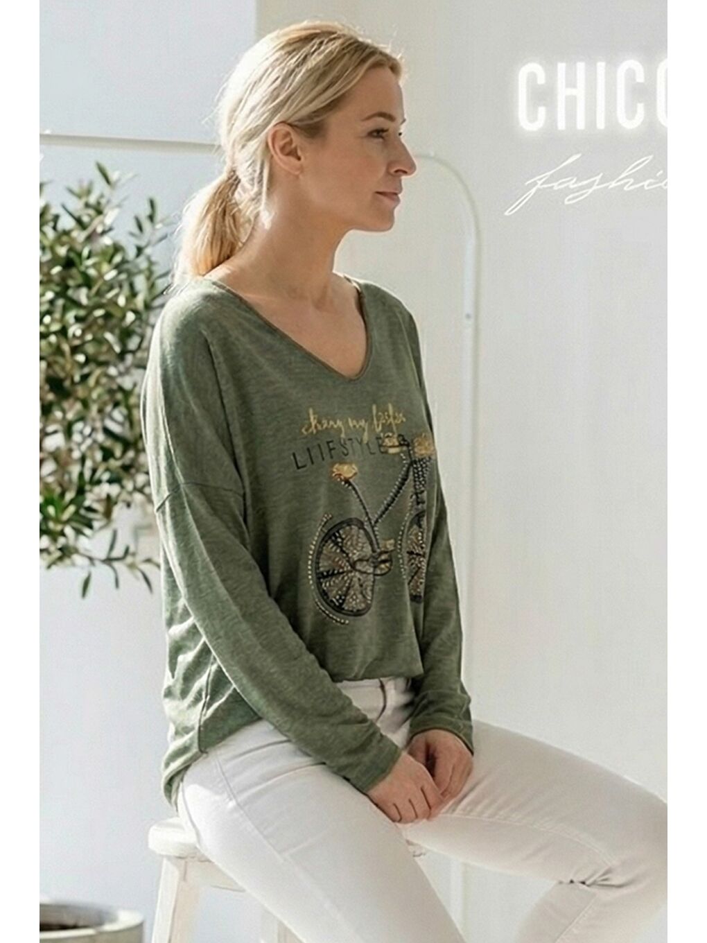 İtalyan Haki V Yaka Uzun Kol Baskılı Casual Akrilik Oversize Triko Bluz 68 70-1