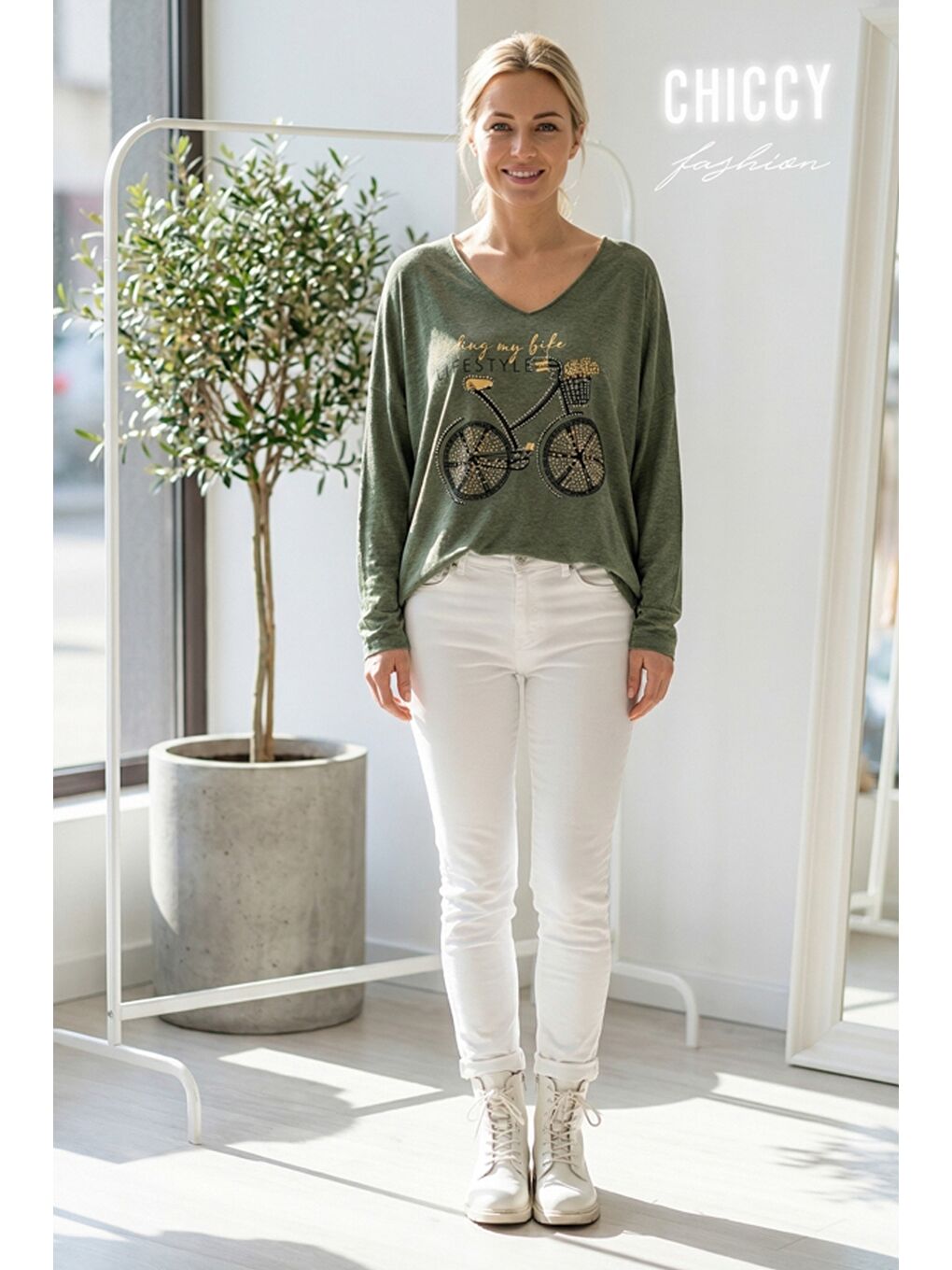 İtalyan Haki V Yaka Uzun Kol Baskılı Casual Akrilik Oversize Triko Bluz 68 70-3