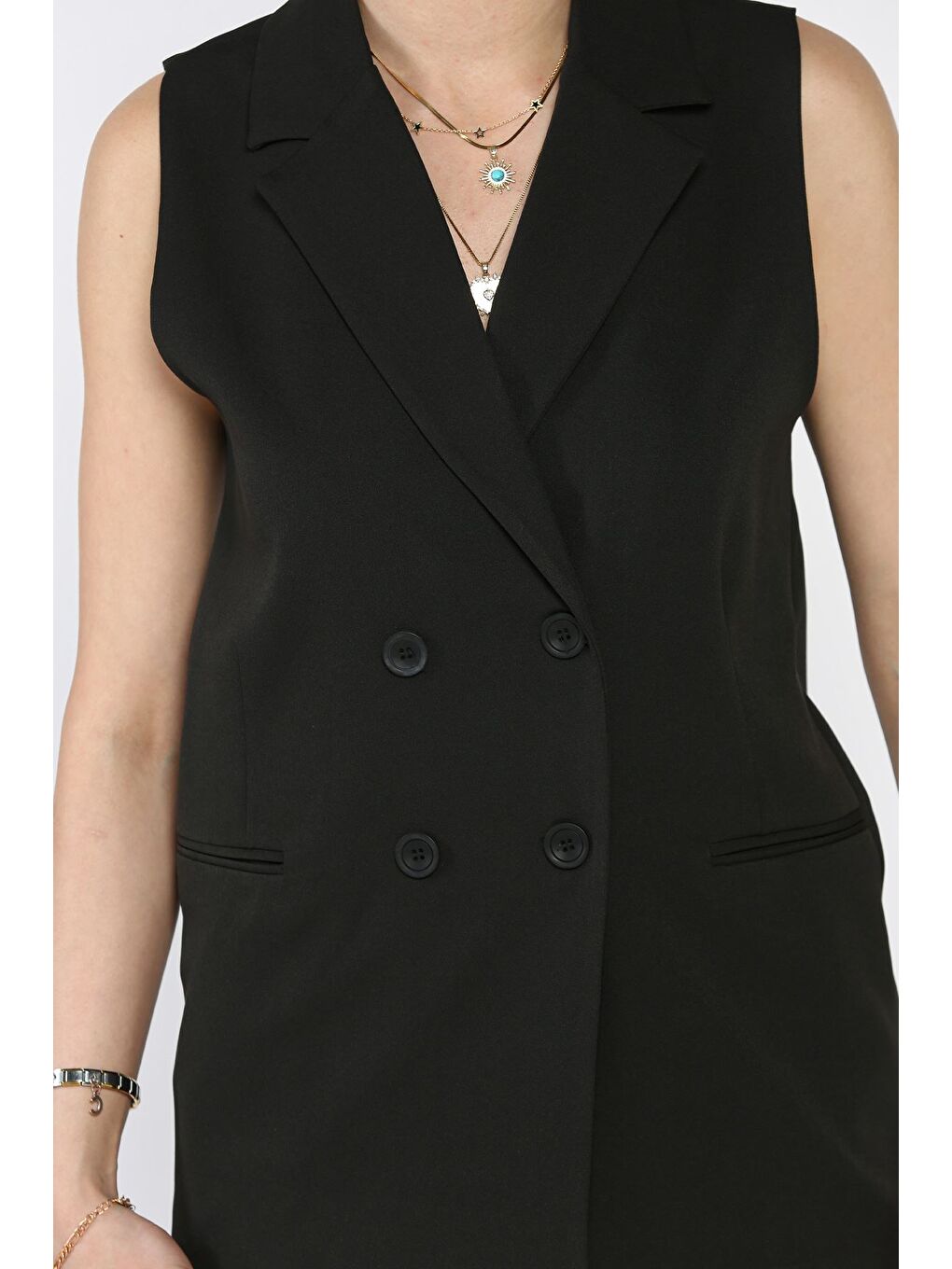 Siyah Kruvaze Yaka Astarlı Kadın Yelek-3