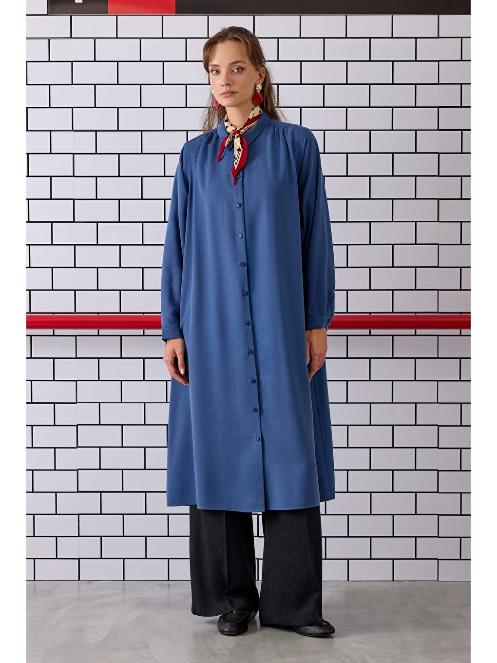 Omzu Büzgülü Gömlek Jean Mavi