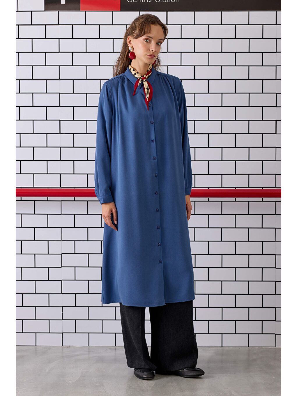 Omzu Büzgülü Gömlek Jean Mavi-1