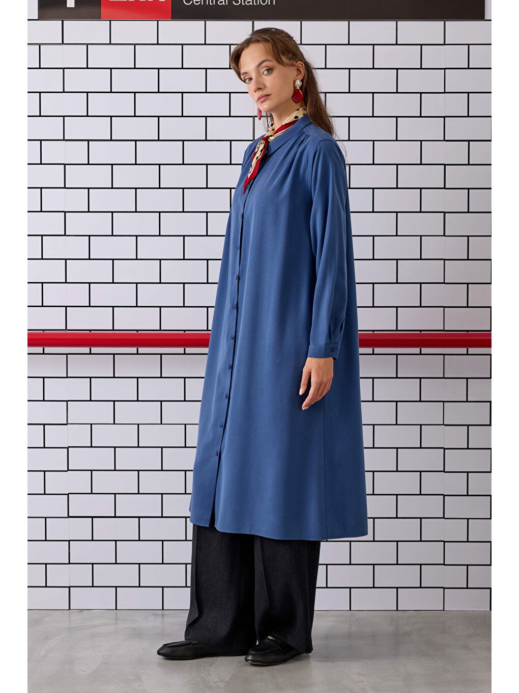 Omzu Büzgülü Gömlek Jean Mavi-2