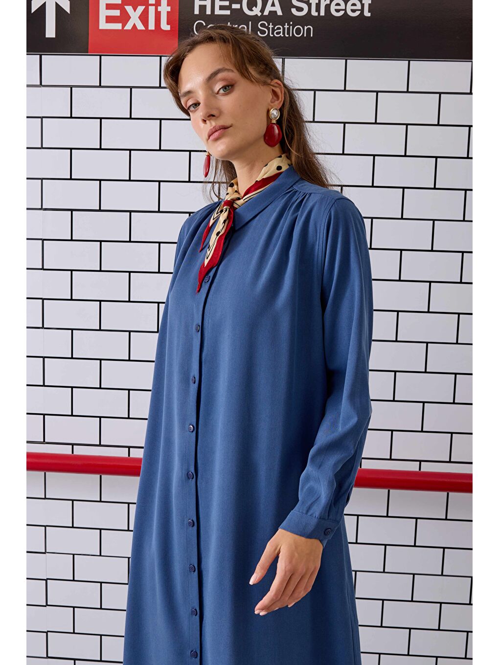 Omzu Büzgülü Gömlek Jean Mavi-3