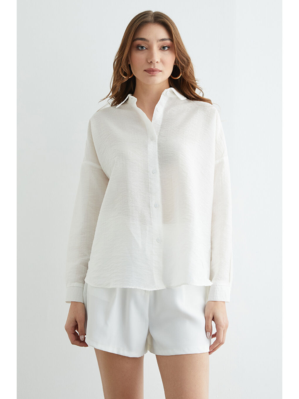 Beyaz Basic Düğmeli Krinkıl Gömlek-2