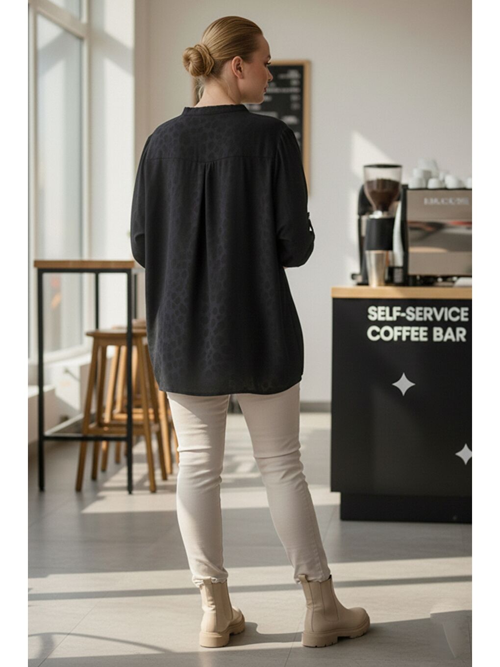 İtalyan Büyük Beden Siyah Hakim Yaka Düğmeli Uzun Kollu Pullu Cepli Casual Dokuma Bluz 72 65-3