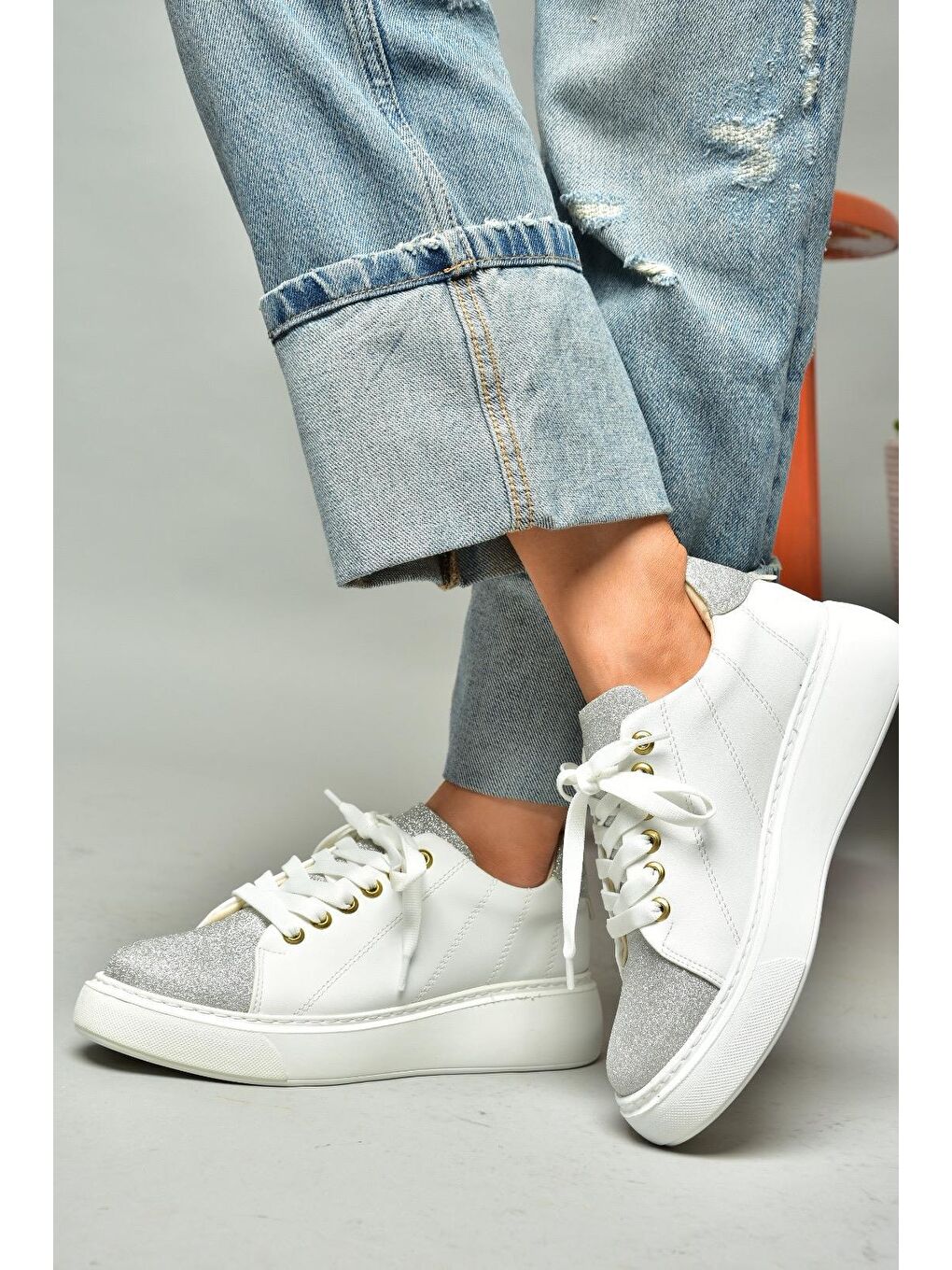 S8200422 Beyaz-Gümüş Kadın Spor-1