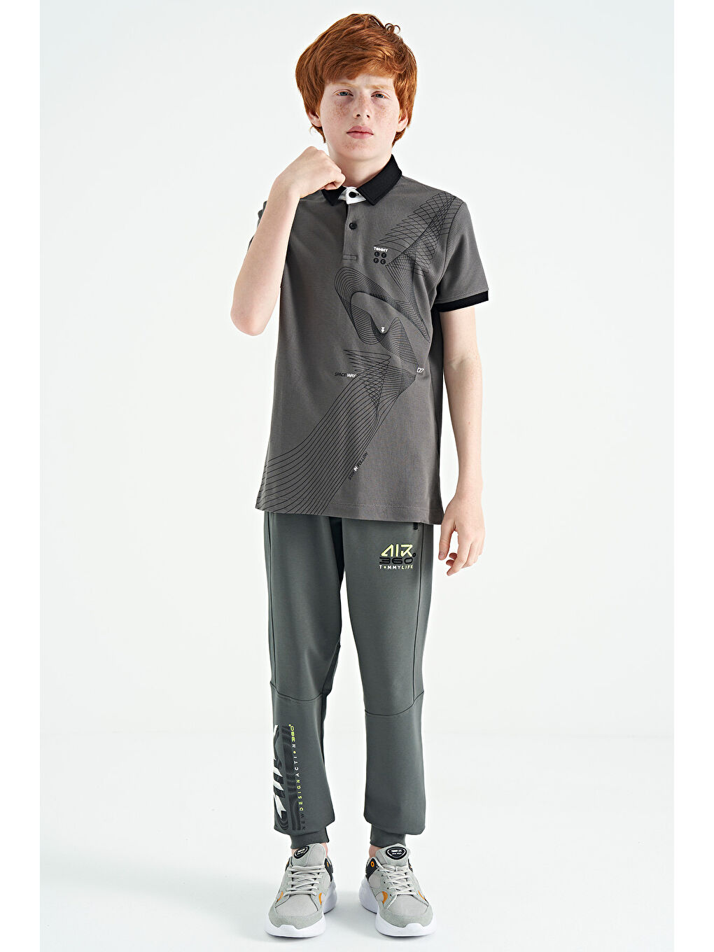 Koyu Gri Baskı Detaylı Standart Kalıp Polo Yaka Erkek Çocuk Tişört - 11164-2