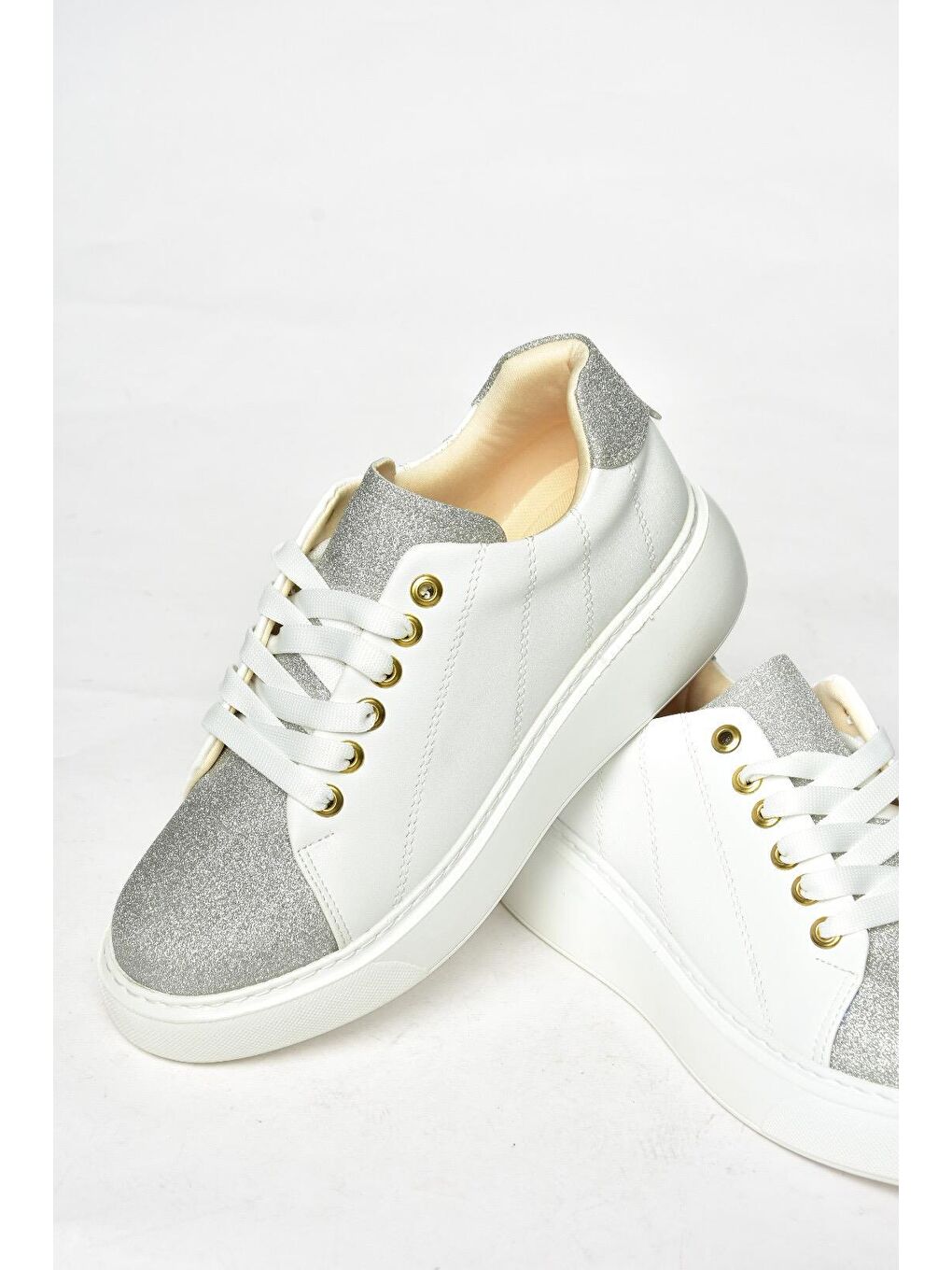 S8200422 Beyaz-Gümüş Kadın Spor-4