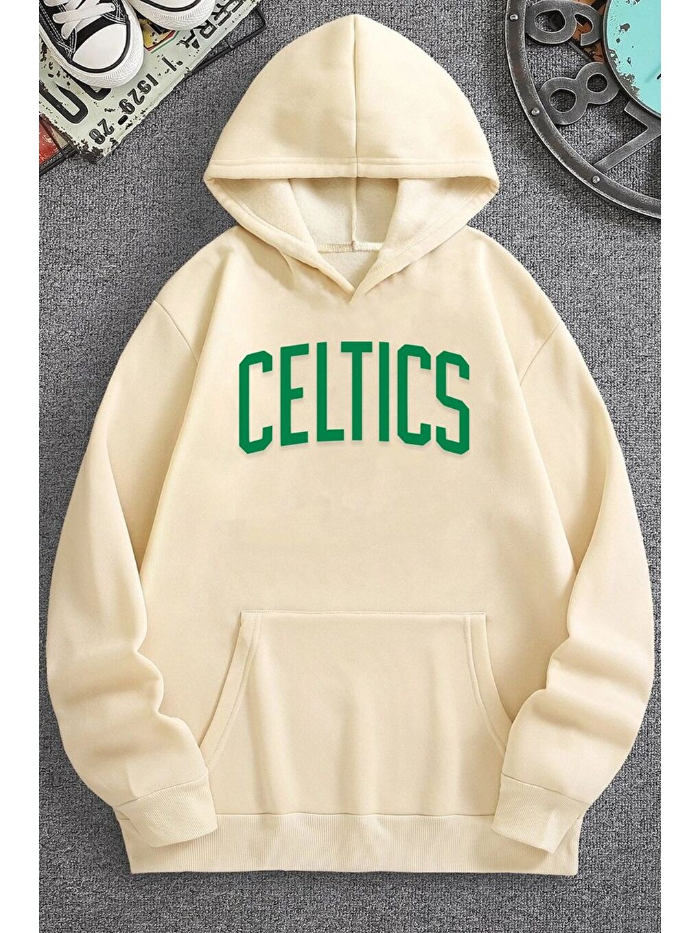 uyguntarz Bej Unisex Celtics Baskılı Sweatshirt