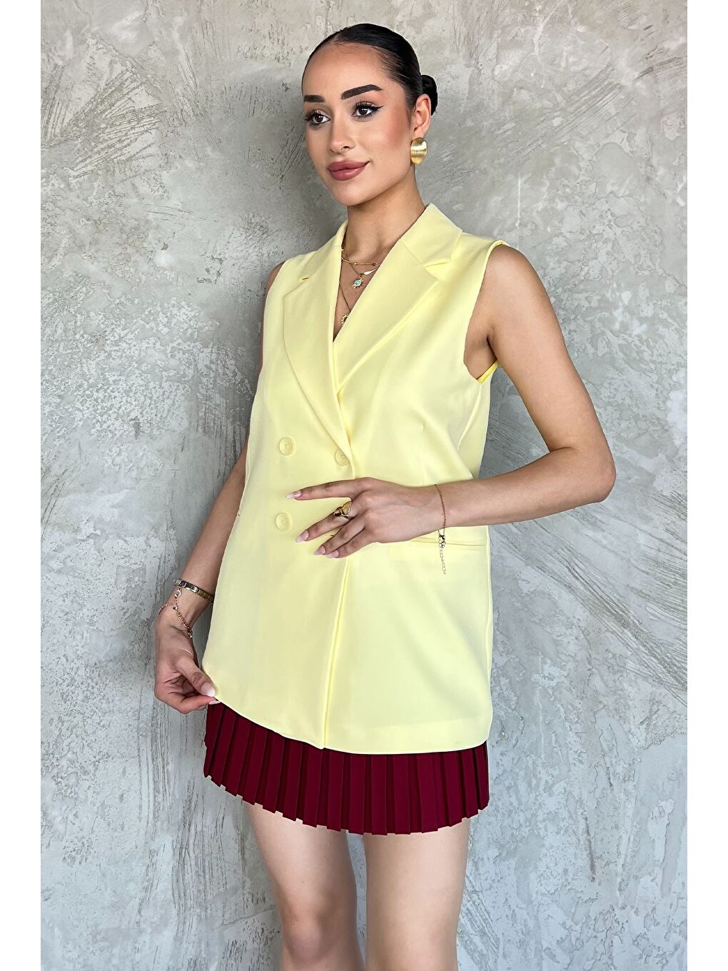 Sarı Kruvaze Yaka Astarlı Kadın Yelek-1
