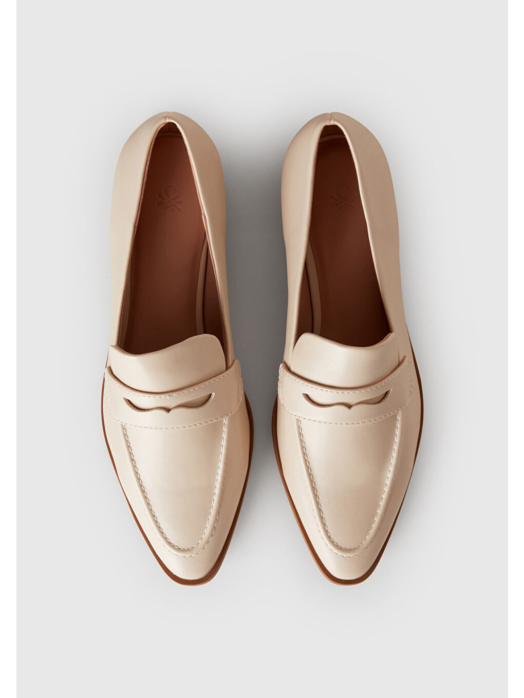 Bej Kadın Taş Rengi Napa Efektli Kısa Topuk Detaylı Sivri Burun Mokasen Ayakkabı-3