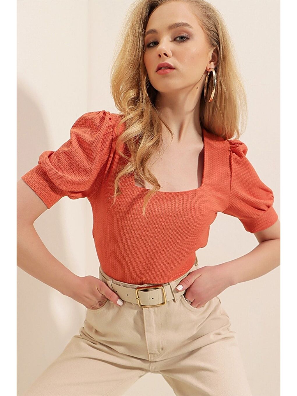 Kadın Örme Kısa Kollu Kare Yaka Basic Turuncu Bluz-2