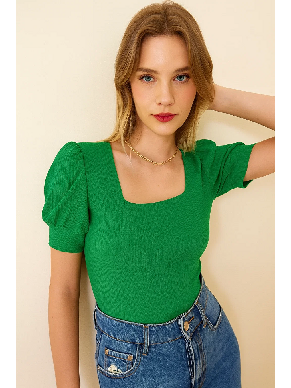 Kadın Örme Kısa Kollu Kare Yaka Basic Yeşil Bluz-1