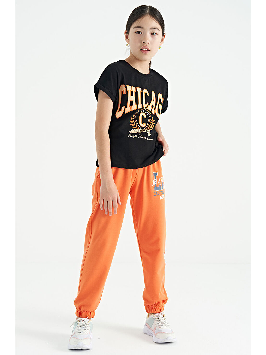 Turuncu Oranj Yazı Nakışlı Standart Kalıp Jogger Kız Çocuk Eşofman Alt - 75120-6