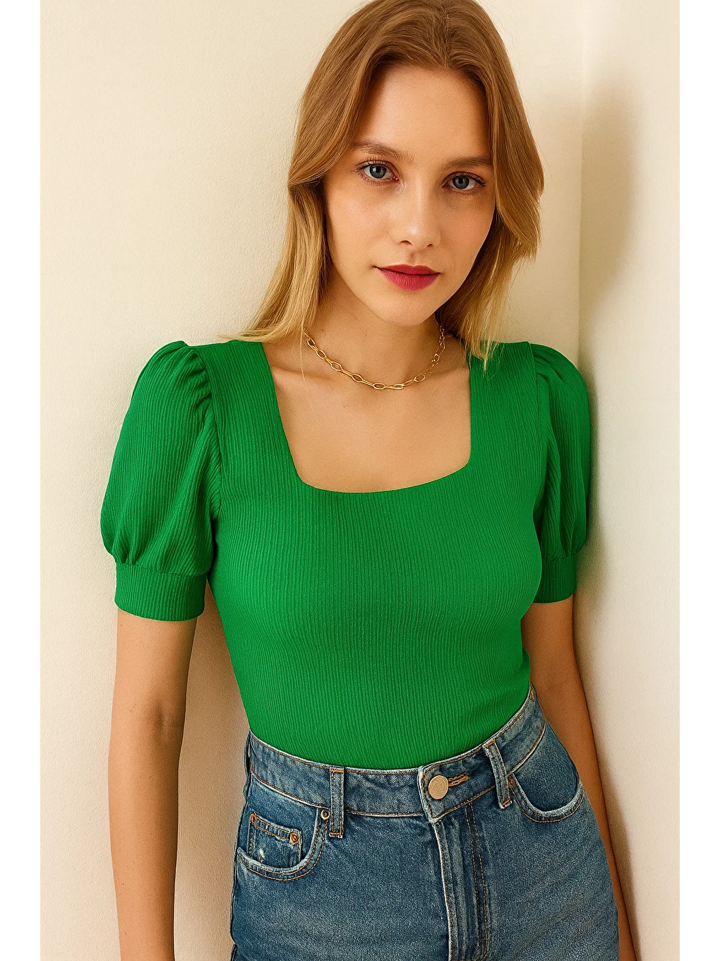 Kadın Örme Kısa Kollu Kare Yaka Basic Yeşil Bluz-4