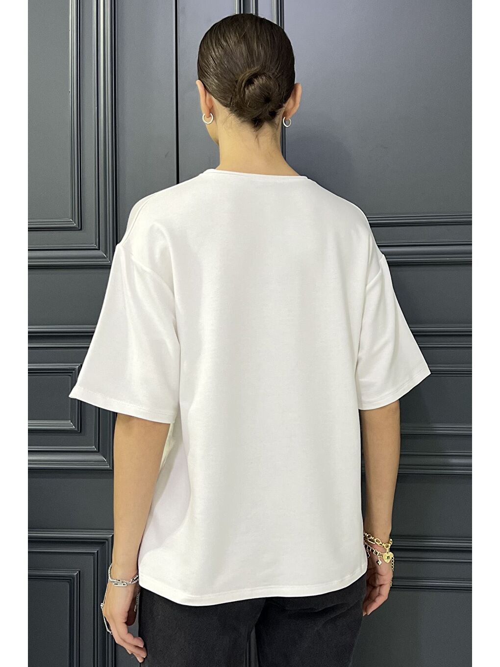 Ekru Kadın V Yaka Basic Tişört-2