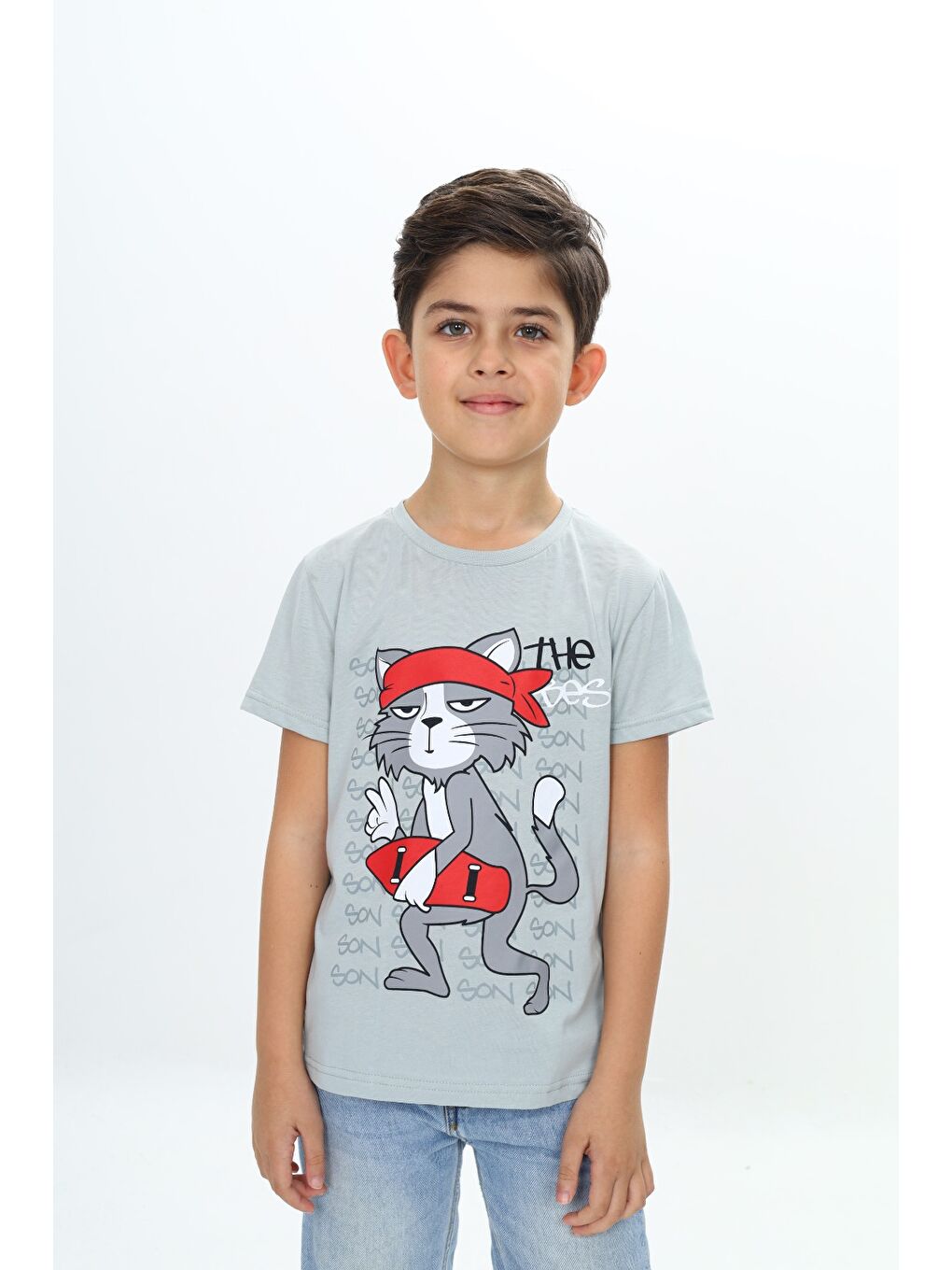 Yeşil Erkek Çocuk Kaykay Kedi Baskılı Tişört-1