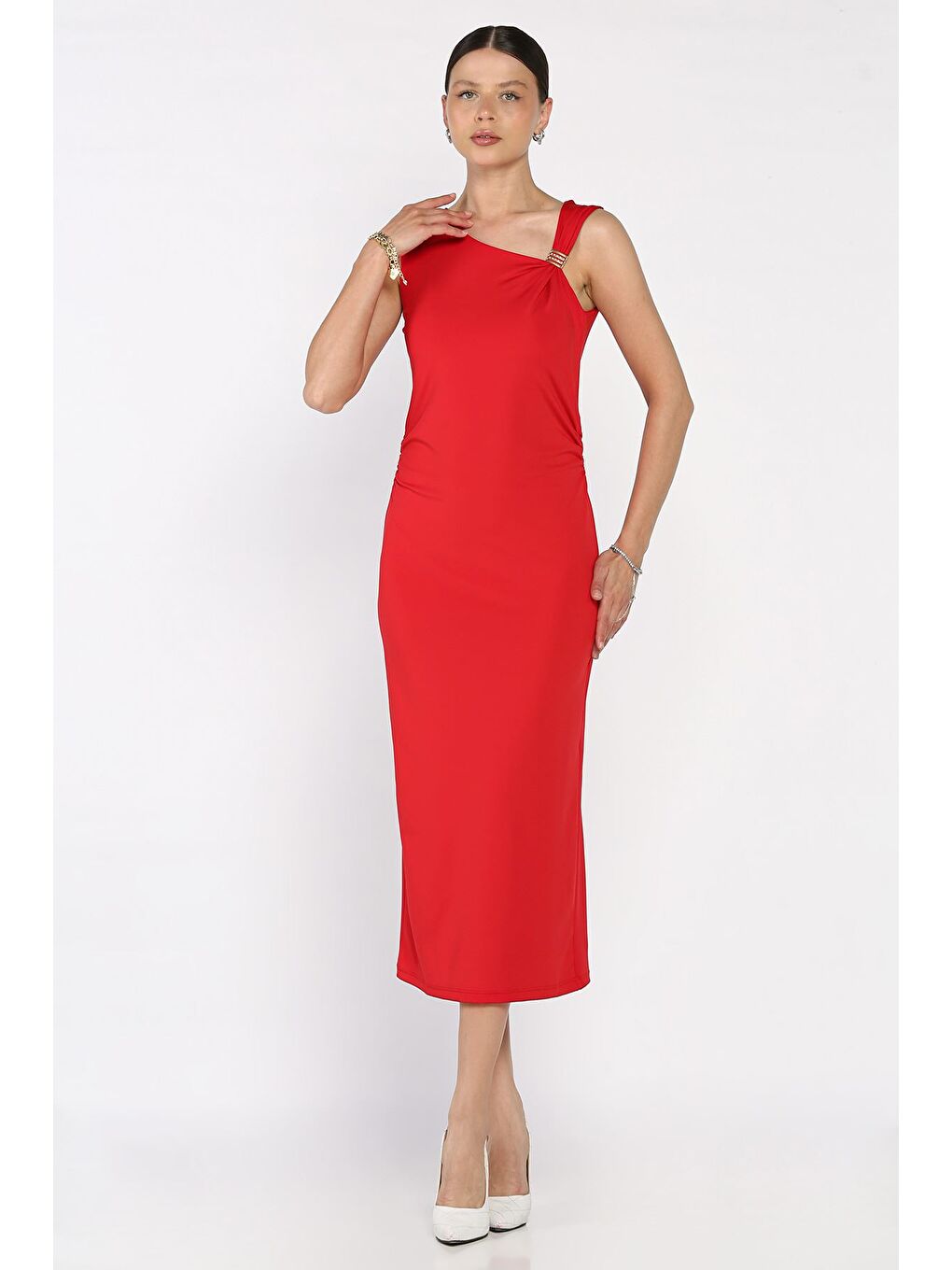 Kırmızı Kadın Bel Büzgülü Omuz Aksesuar Detaylı Elastanlı Elbise-1