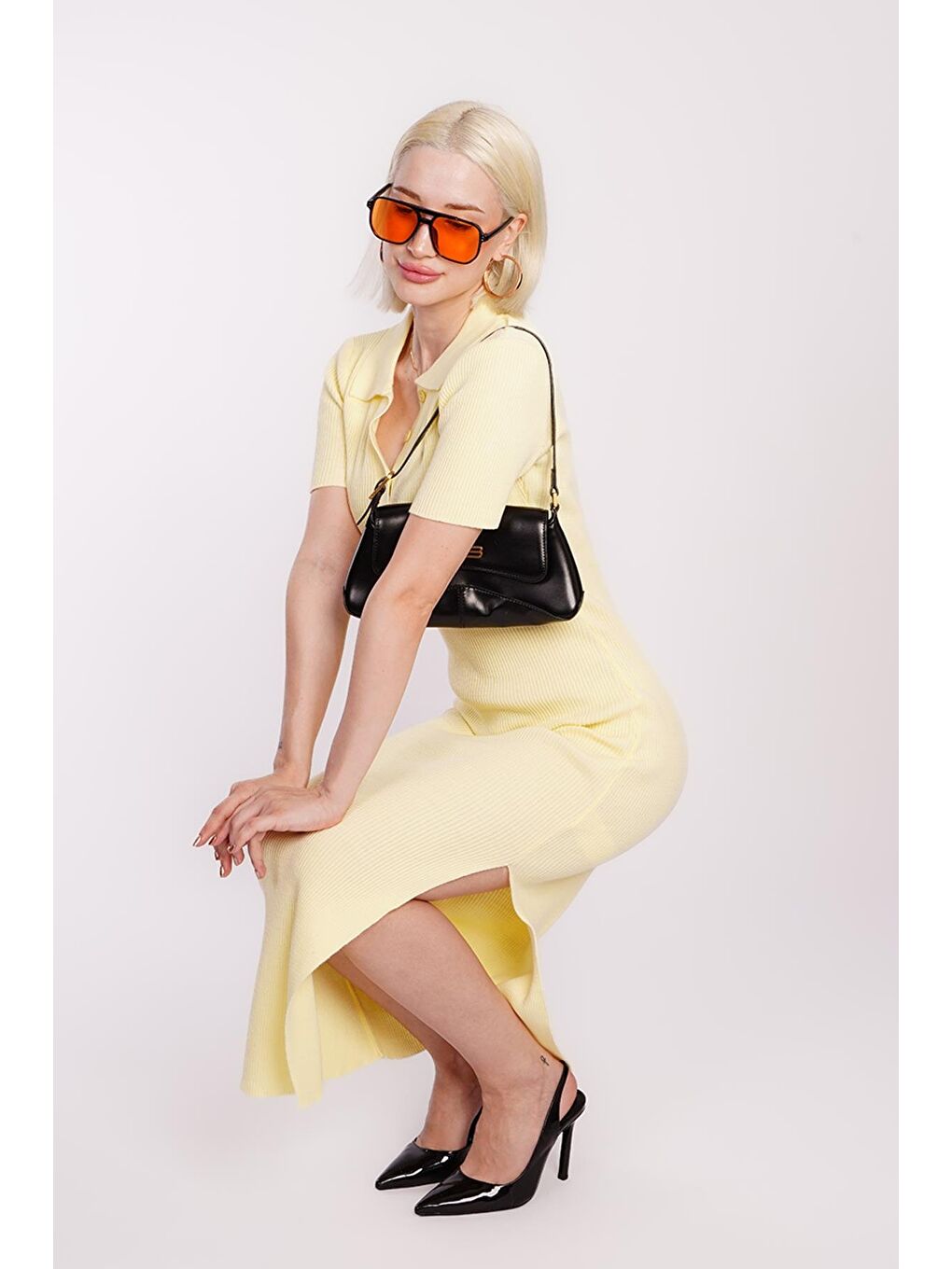 Sarı Yandan Yırtmaçlı Polo Yaka Kadın Triko Elbise Mg1480-4