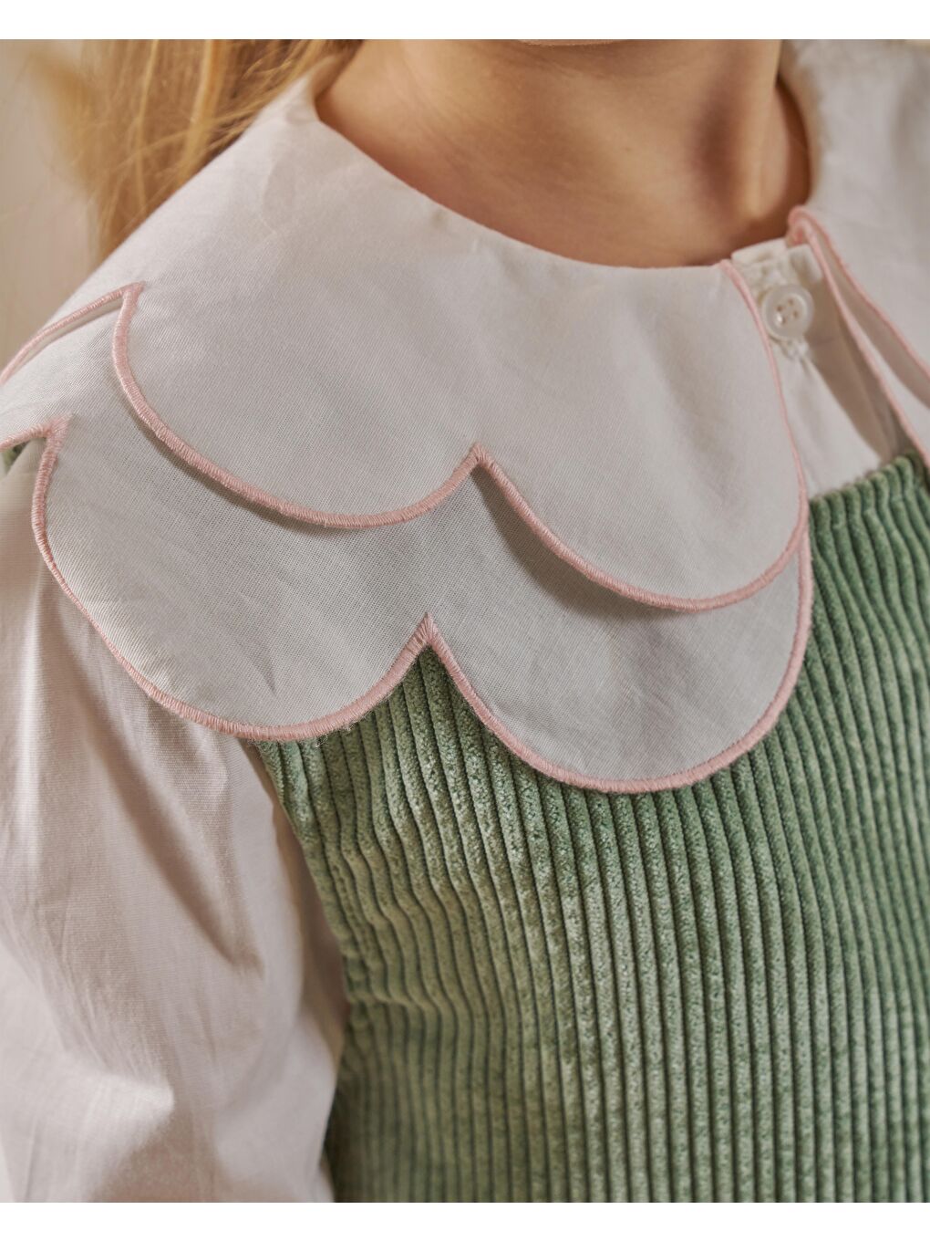 Kız Çocuk Pamuklu Yeşil Kadife Kalp Cepli Elbise-6