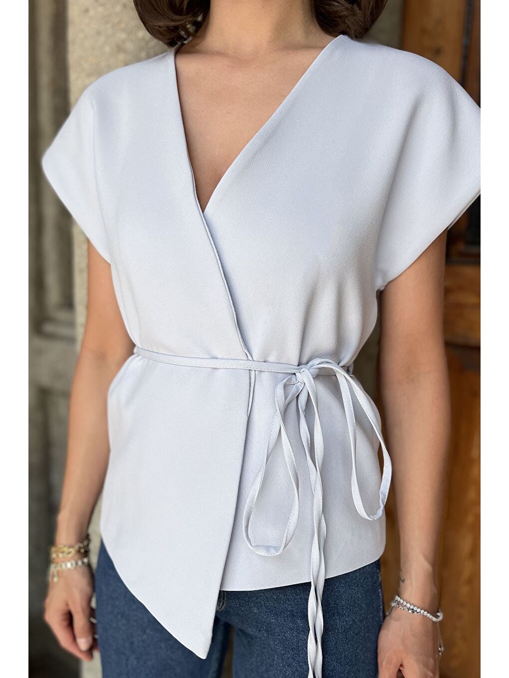 Mavi Kadın Kruvaze Yaka Bel Bağlama Detaylı Astarlı Yelek-3