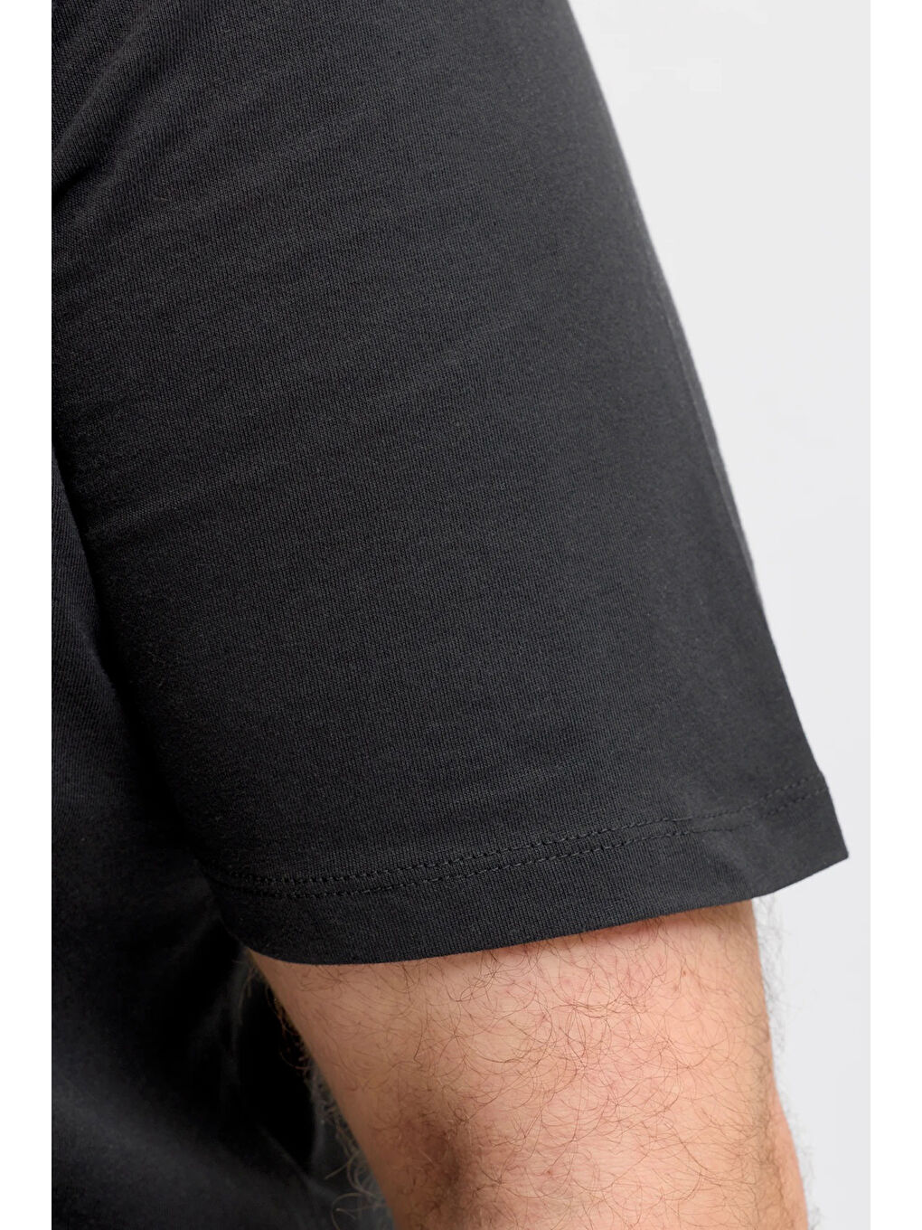 Siyah Plus Büyük Beden Pamuklu Regular Fit Bisiklet Yaka T Shirt 12289683-6