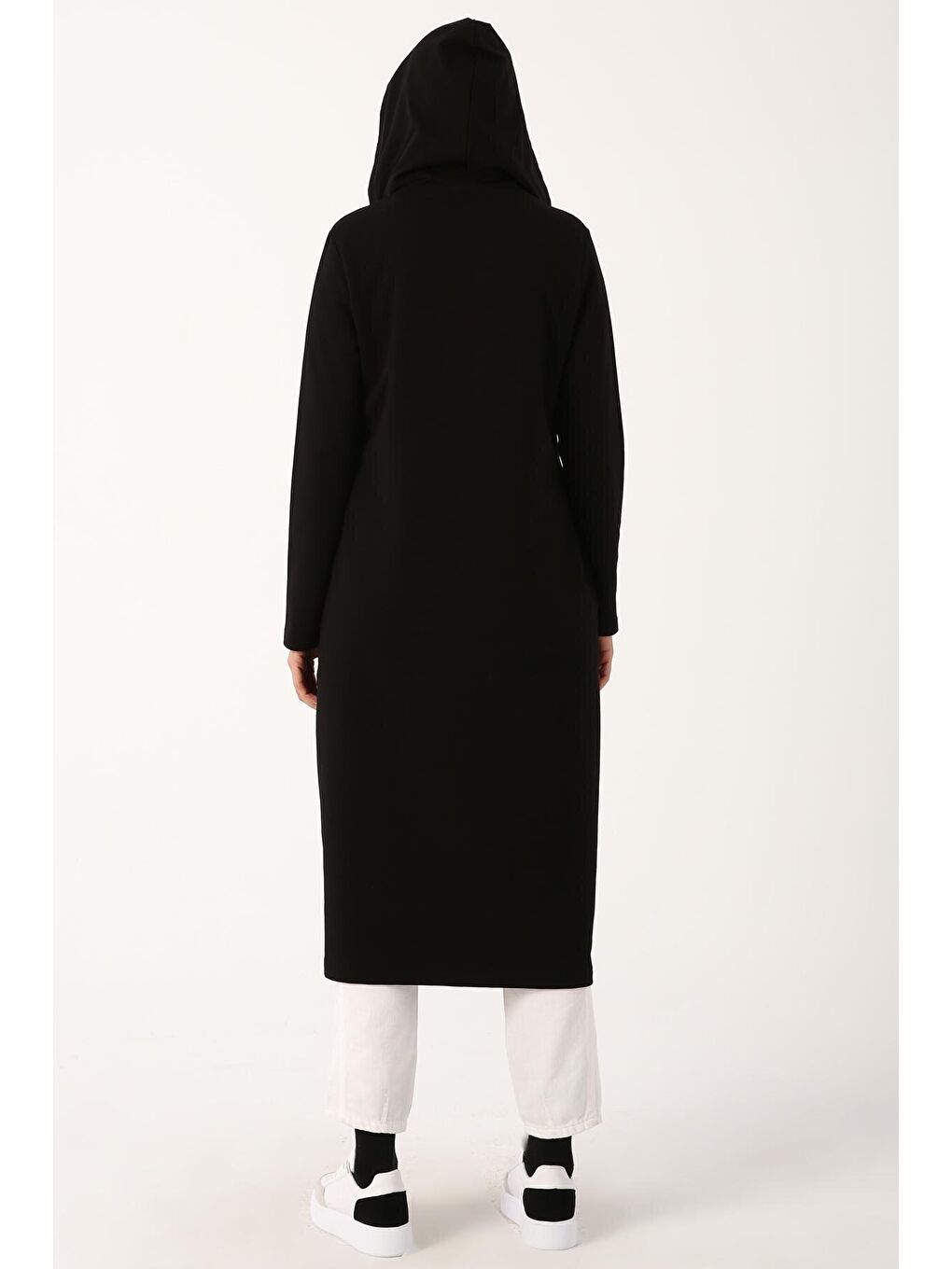 Siyah Baskılı Kapüşonlu Hırka-4