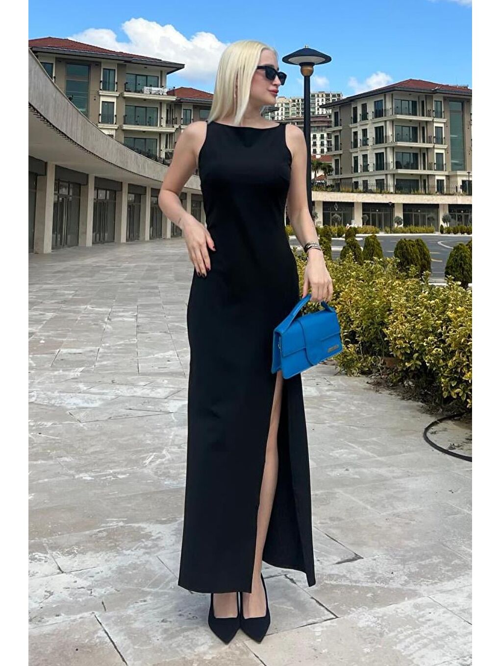 Siyah Maxi Boy Yırtmaç Detaylı Kadın Elbise Mg2367-7