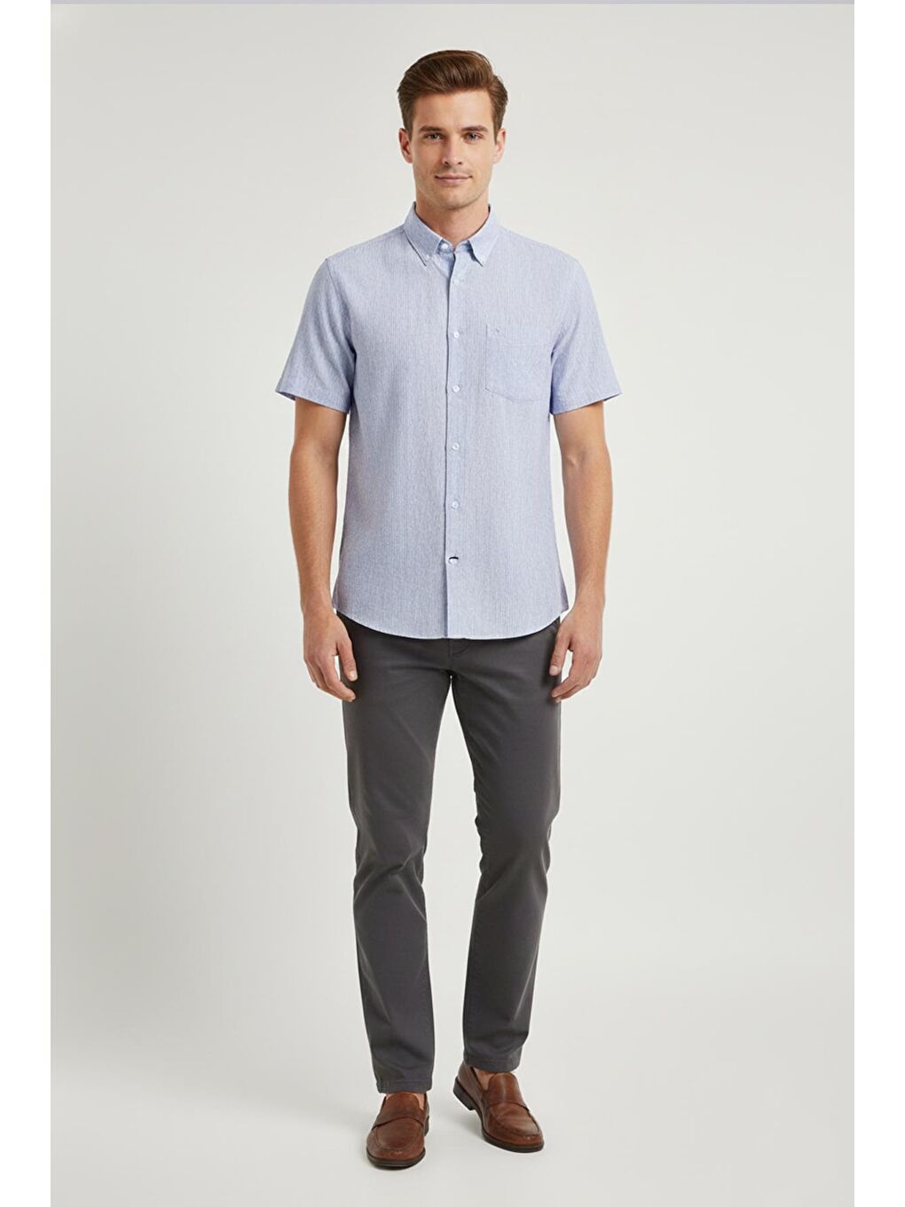 Erkek Gri Kısa Kollu Çizgili Pamuk Gömlek – Düğmeli Yaka, Regular Fit-2