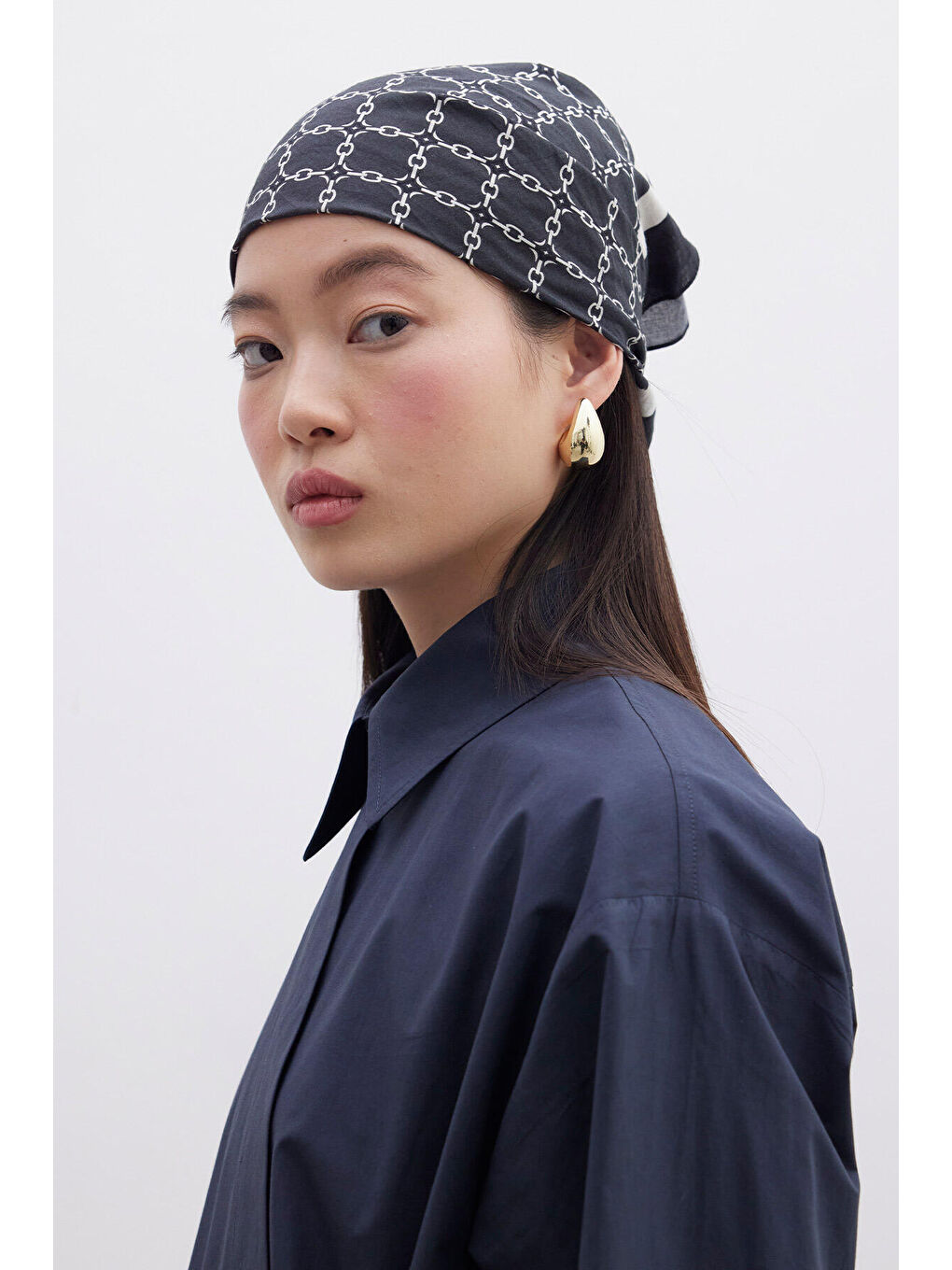 Desenli Pamuklu Fular Monogram-Lacivert-4