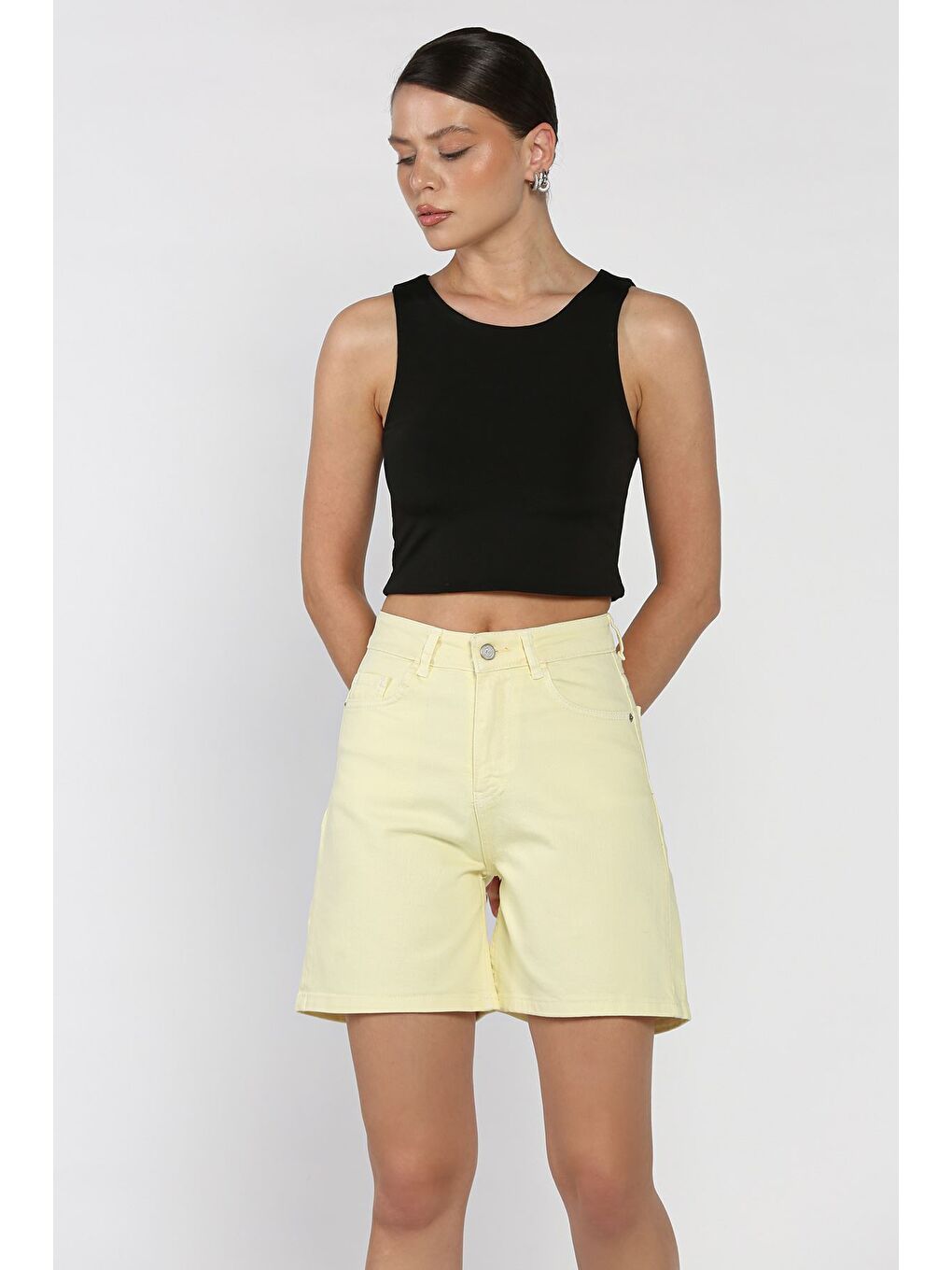 Sarı Kadın Yüksek Bel Şort-1