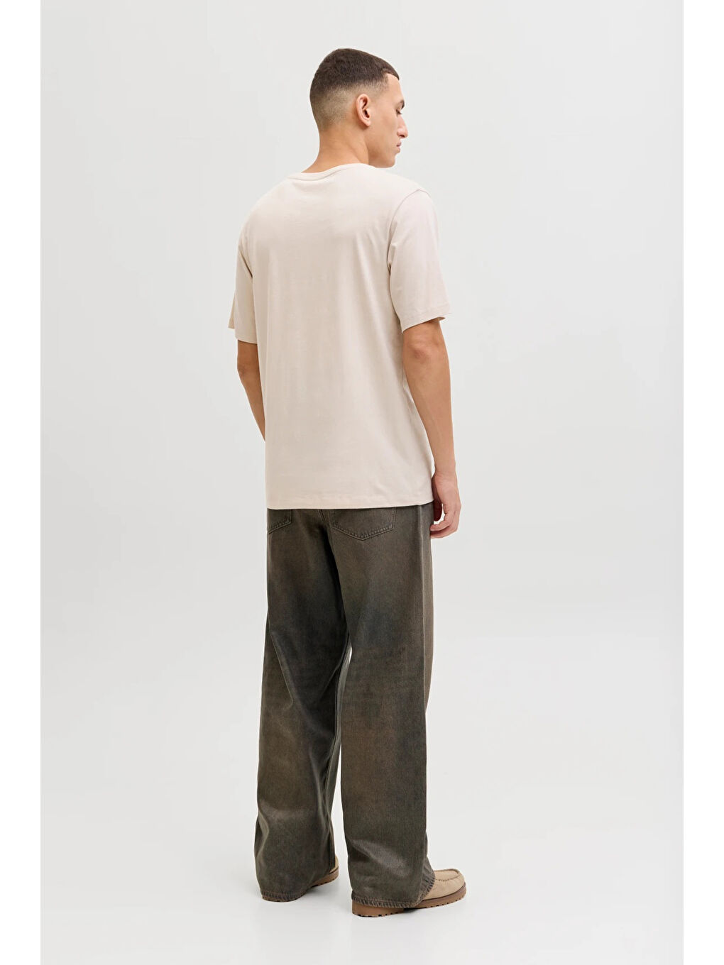 Bej Essentials Logolu Pamuklu Regular Fit Bisiklet Yaka T Shirt 12288536-1