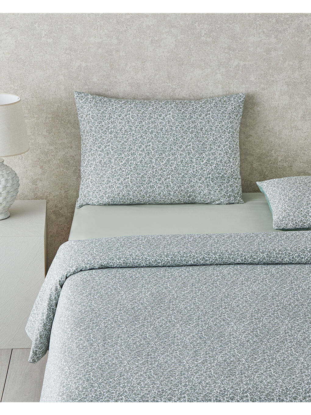 Blossom Garden Çift Taraflı Kolay Ütülenir Çift Kişilik Nevresim Takımı 200x220 cm Yeşil-2